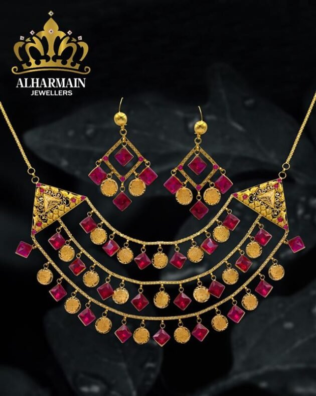 Gold Necklace Design 002